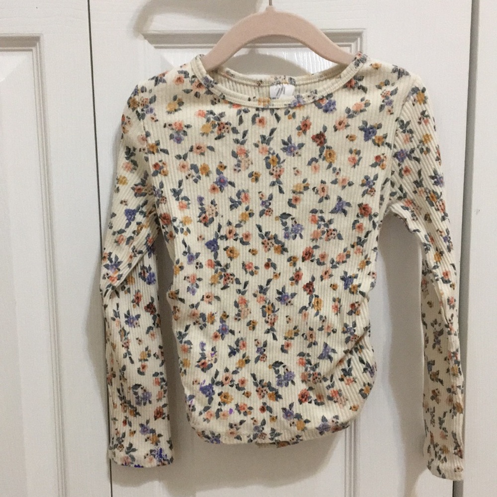 Zara ribbed long sleeve top, ecru with flowers